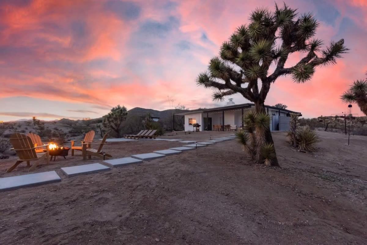 Kinetic House-Joshua Trees Sculptures Cowboy Pool Βίλα Yucca Valley Εξωτερικό φωτογραφία